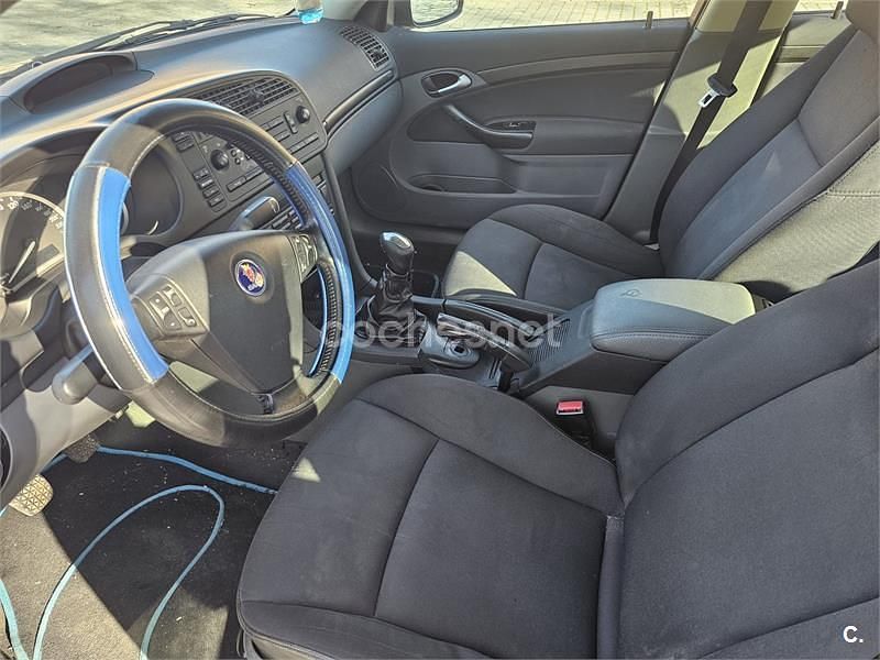 Usado Saab 9-3 Linear 120 CV (88 kW) 2004 Azul Berlina