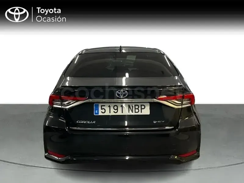 Usado Toyota Corolla Style 140 CV (102 kW) 2025 Negro Berlina