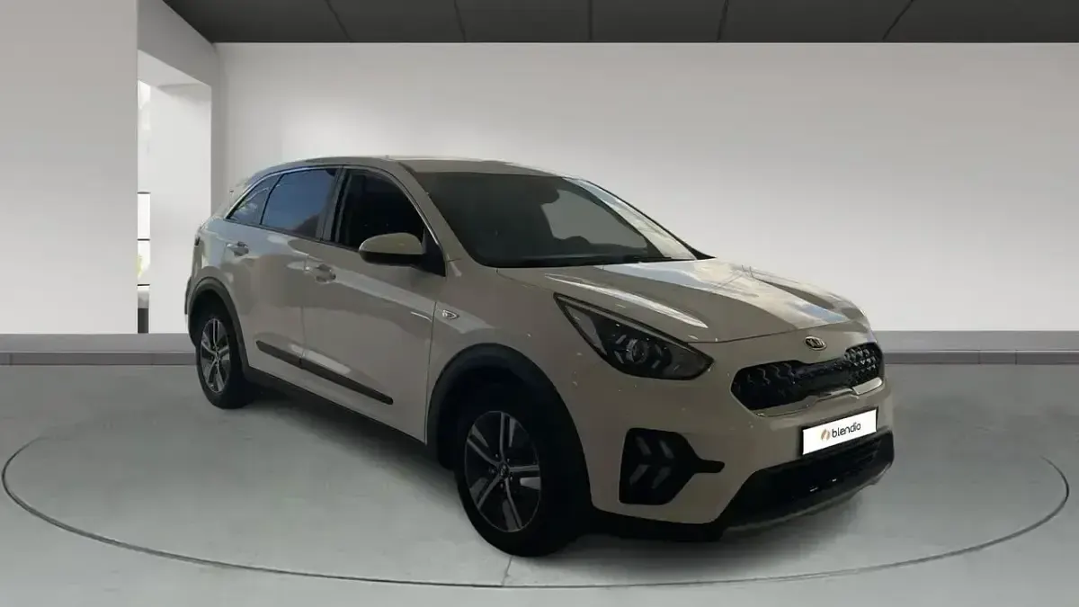 Usado Kia Niro 141 CV (103 kW) 2020 Blanco SUV