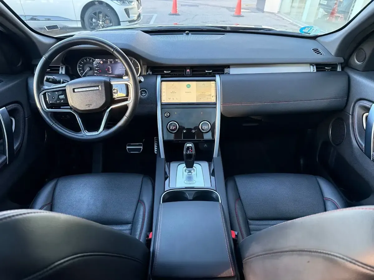 Usado Land Rover Discovery Sport R-Dynamic 204 CV (150 kW) 2023 Azul SUV