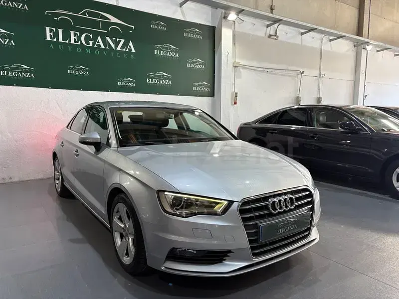 Usado Audi A3 150 CV (110 kW) 2016 Gris / plata Berlina