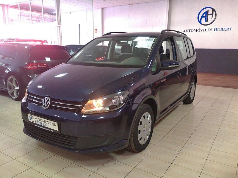 Usado VW Touran Edition 105 CV (77 kW) 2012 Azul Monovolumen