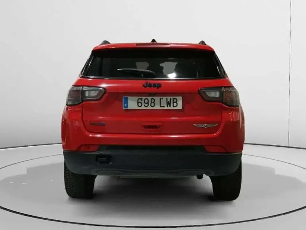 Usado Jeep Compass Trailhawk 241 CV (177 kW) 2022 Rojo SUV