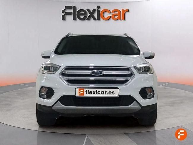 Usado Ford Kuga Trend 150 CV (110 kW) 2018 Blanco SUV