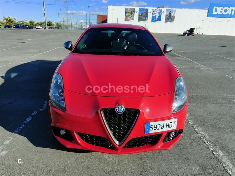 Usado Alfa Romeo Giulietta Quadrifoglio Verde 235 CV (172 kW) 2011 Rojo Utilitario