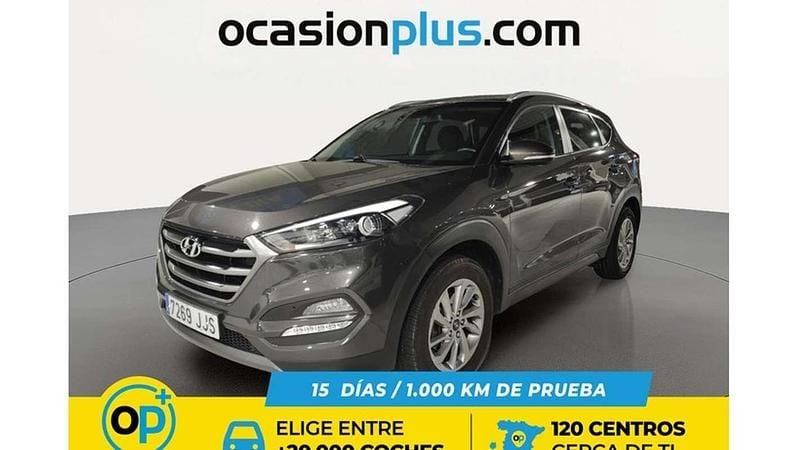 Usado Hyundai Tucson 115 CV (84 kW) 2015 Gris SUV