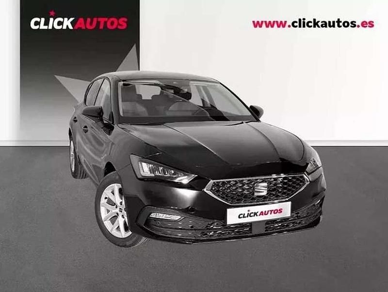 Usado Seat Leon Style 116 CV (85 kW) 2024 Negro Utilitario