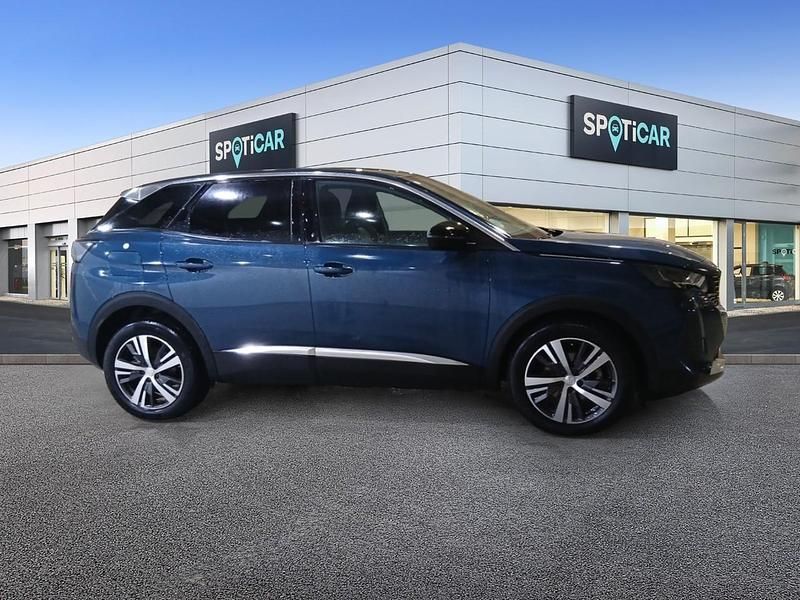 Usado Peugeot 3008 Allure 130 CV (95 kW) 2024 Azul SUV