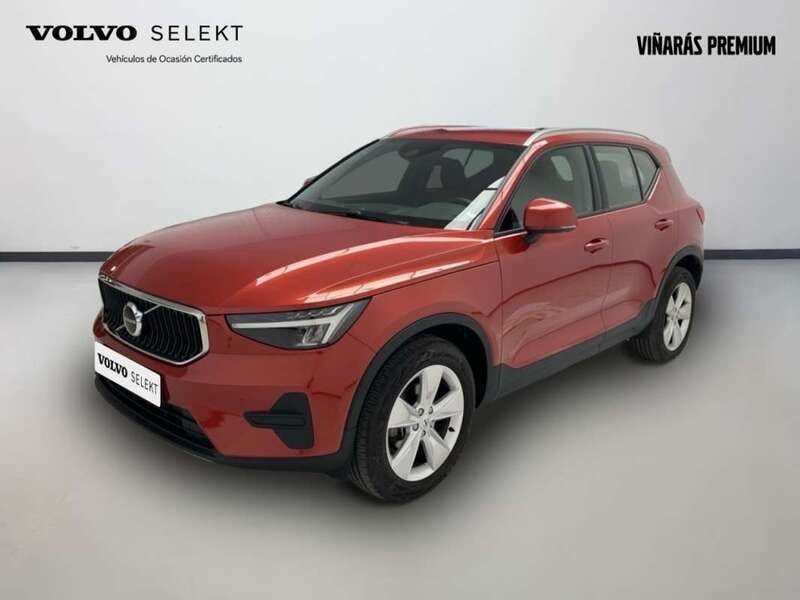 Rojo Usado 2023 Volvo XC40 Core SUV | 25.920 € (Super precio) - Imagen 1/4