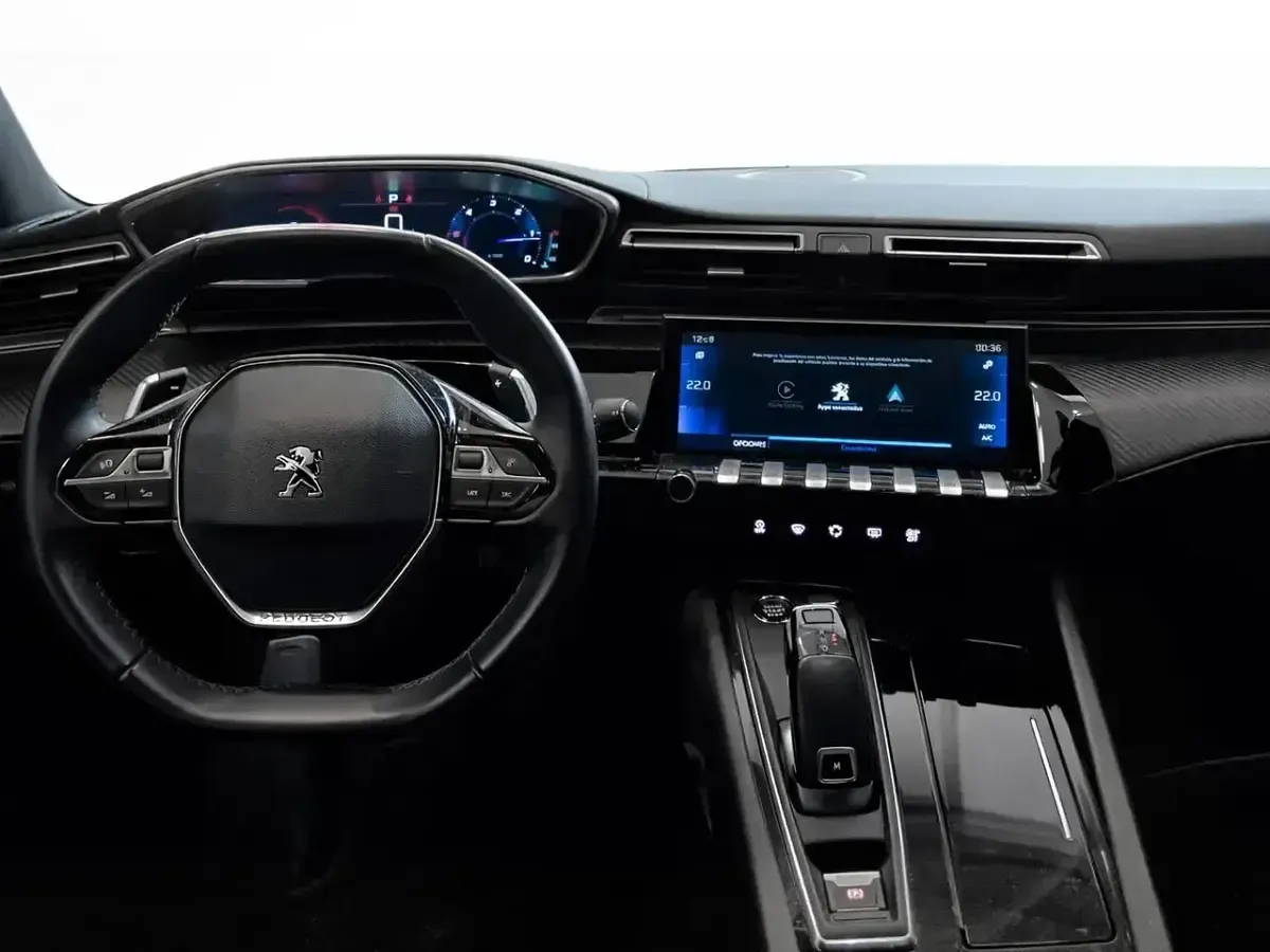 Usado Peugeot 508 Allure 131 CV (96 kW) 2023 Rojo Familiar