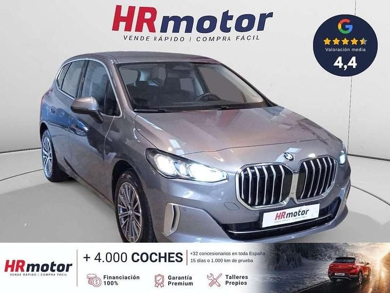 Usado BMW 218 Luxury Line 137 CV (100 kW) 2023 Blanco Monovolumen