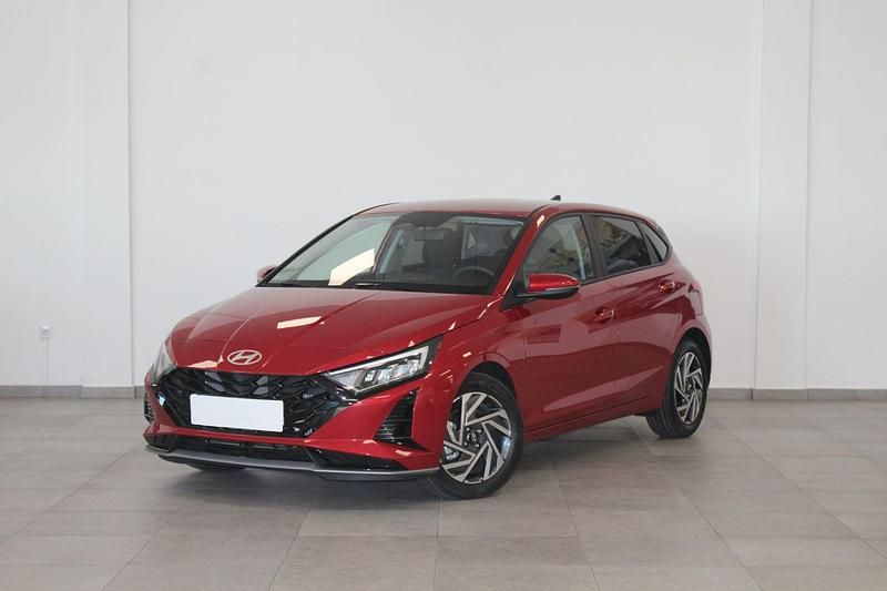 Usado Hyundai i20 100 CV (73 kW) 2024 Rojo Utilitario
