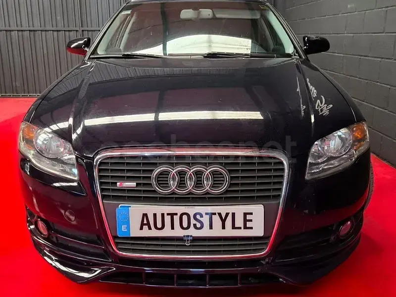 Usado Audi A4 S-Line 140 CV (102 kW) 2006 Azul Familiar