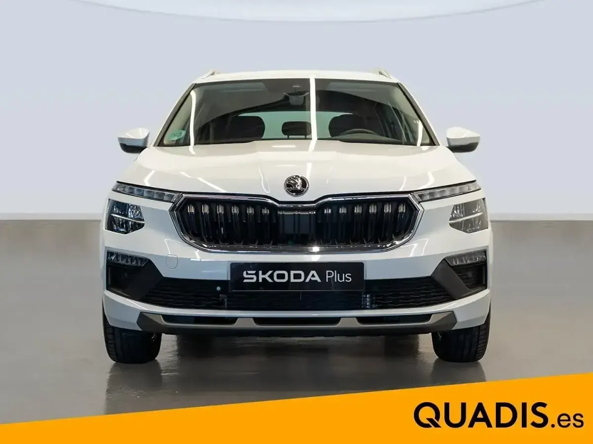 Usado Skoda Kamiq Selection 115 CV (84 kW) 2025 Blanco SUV