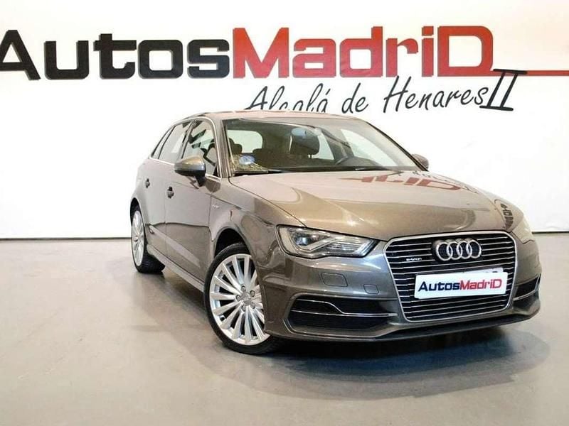 Marrón Usado 2015 Audi A3 Sportback e-tron Ambition Berlina | 13.990 € (Precio justo) - Imagen 1/4