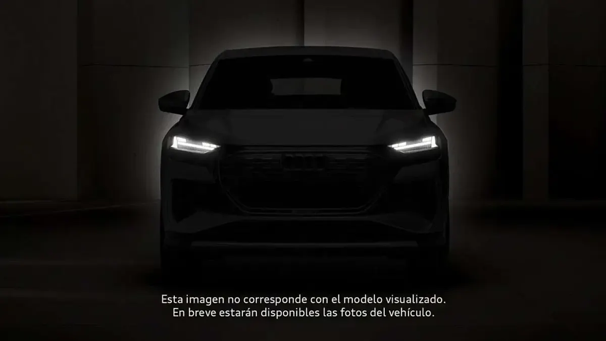 Usado Audi Q4 e-tron Advanced Plus 150 kW (204 CV) 2024 Gris SUV