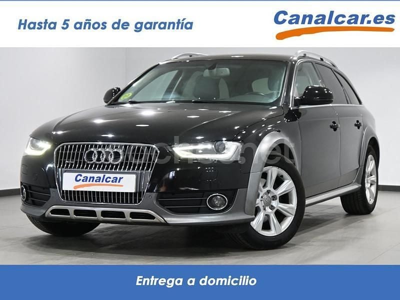 Usado Audi A4 Allroad 177 CV (130 kW) 2012 Negro Familiar