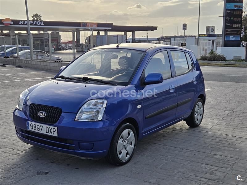 Usado Kia Picanto LX 65 CV (47 kW) 2006 Azul Utilitario