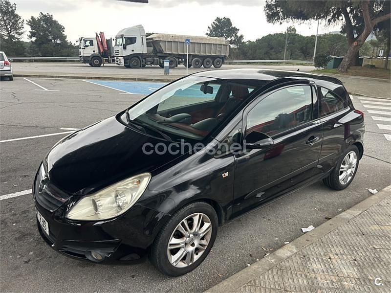 Usado Opel Corsa Sport 80 CV (58 kW) 2006 Negro Utilitario