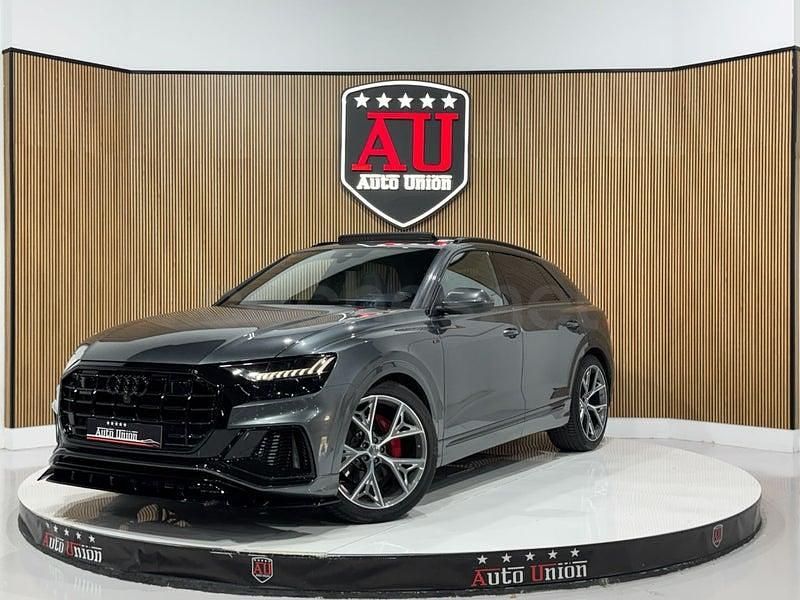 Usado Audi Q8 S-Line 286 CV (210 kW) 2019 Gris / plata SUV