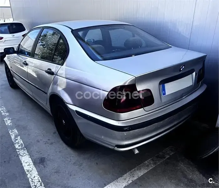 Usado BMW 320 136 CV (100 kW) 2000 Gris / plata Berlina