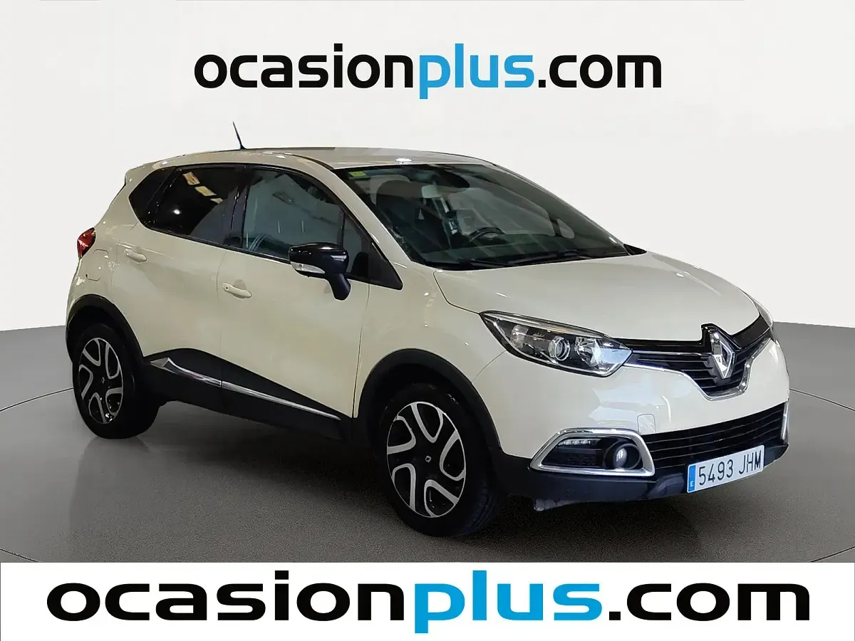 Usado Renault Captur Zen 90 CV (66 kW) 2015 Beige SUV