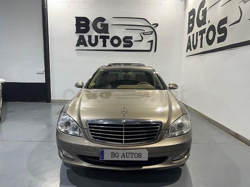 Usado Mercedes S320 235 CV (172 kW) 2007 Beige Berlina
