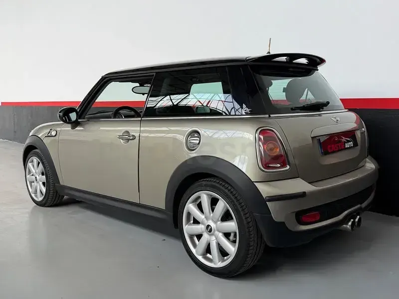 Usado Mini Cooper S 175 CV (128 kW) 2008 Beige Utilitario