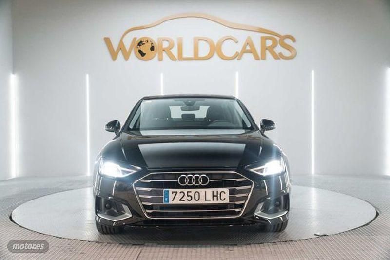 Usado Audi A4 Advanced Plus 136 CV (100 kW) 2020 Negro Berlina