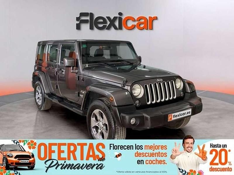 Usado Jeep Wrangler Sahara 200 CV (147 kW) 2017 Gris SUV