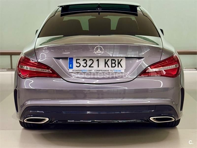 Usado Mercedes CLA200 AMG line 136 CV (100 kW) 2017 Gris / plata Berlina