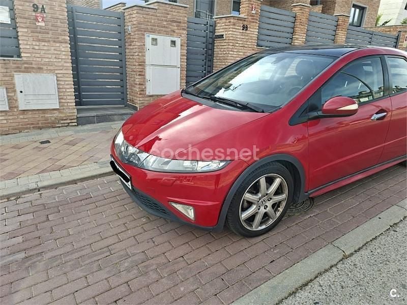 Usado Honda Civic Executive 140 CV (102 kW) 2009 Rojo Berlina