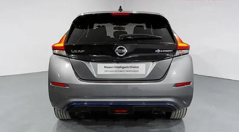 Usado Nissan Leaf N-Connecta 160 kW (218 HP) 2021 Cinzento Citadino