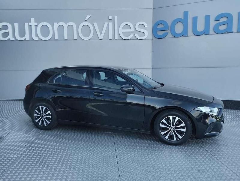 Negro Usado 2021 Mercedes A160 Berlina | 21.500 € (Super precio) - Imagen 1/4