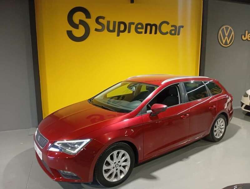 Burdeos Usado 2015 Seat Leon ST Style Familiar | 8990 € (Buen precio) - Imagen 1/4