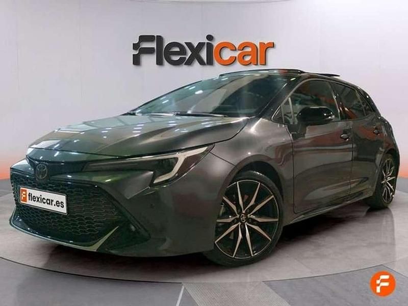 Usado Toyota Corolla Sport 196 CV (144 kW) 2023 Gris Utilitario