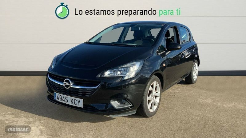 Usado Opel Corsa Selective 90 CV (66 kW) 2017 Negro Utilitario