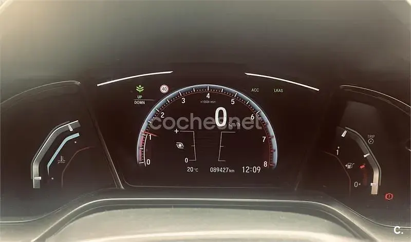 Usado Honda Civic Sport 182 CV (133 kW) 2019 Gris / plata Berlina