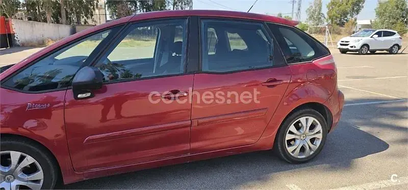Usado Citroën C4 Picasso 110 CV (80 kW) 2007 Rojo Monovolumen