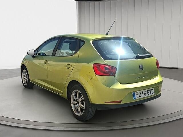 Usado Seat Ibiza Style 90 HP (66 kW) 2010 Amarelo Sedan