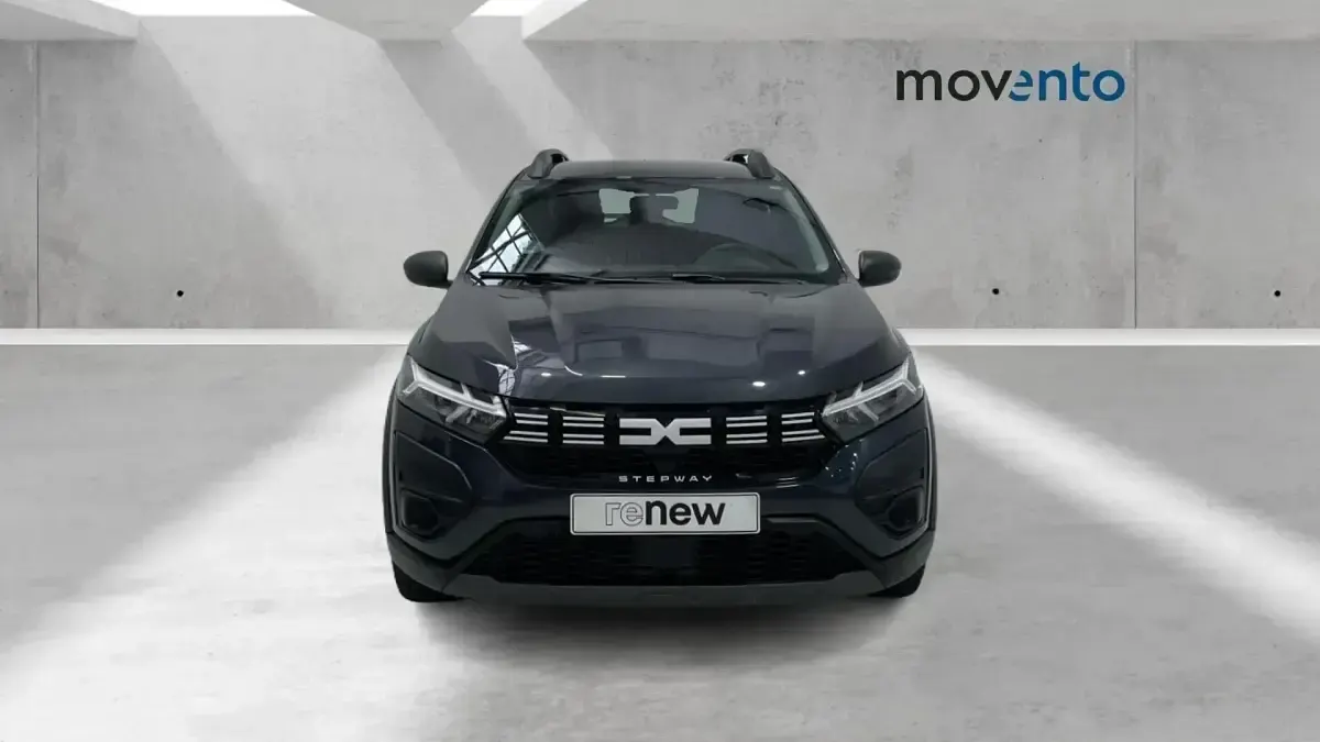 Usado Dacia Sandero Essentiel 101 CV (74 kW) 2023 Negro Berlina