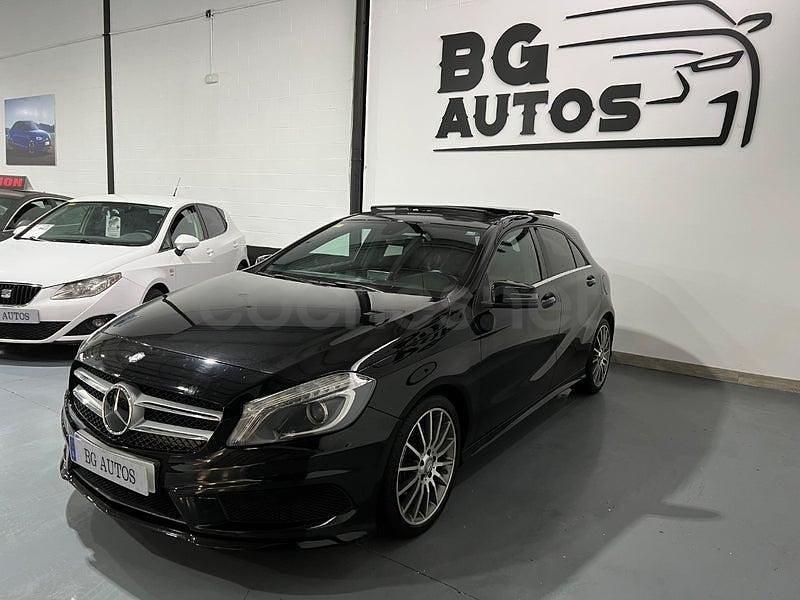 Usado Mercedes A200 AMG line 136 CV (100 kW) 2014 Negro Berlina