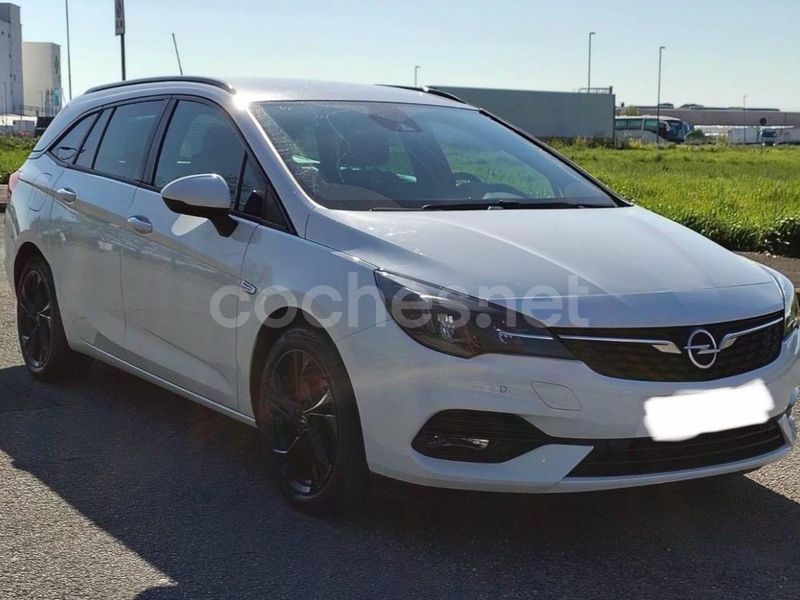 Blanco Usado 2022 Opel Astra GS Line Familiar | 12.800 € (Buen precio) - Imagen 1/4