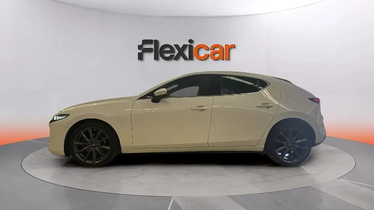 Usado Mazda 3 122 CV (89 kW) 2019 Blanco Berlina