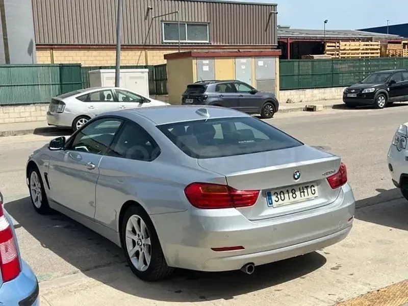 Usado BMW 420 Coupé 184 CV (135 kW) 2013 Gris / plata Coupe