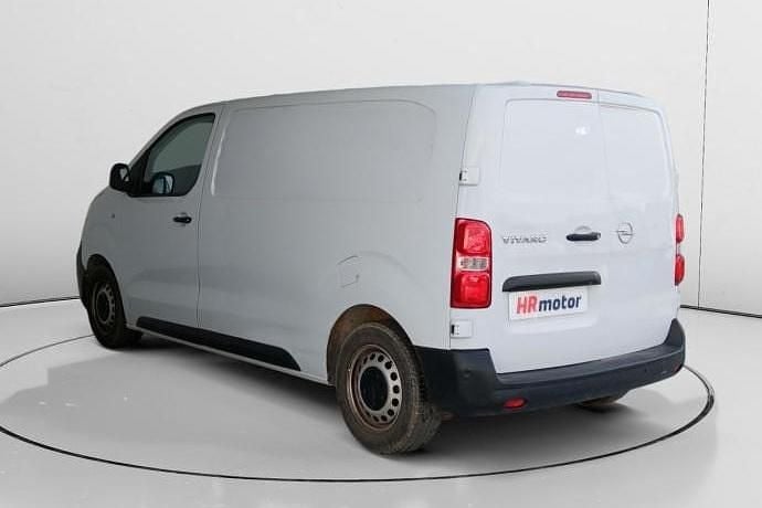Usado Opel Vivaro 121 CV (88 kW) 2023 Blanco Monovolumen