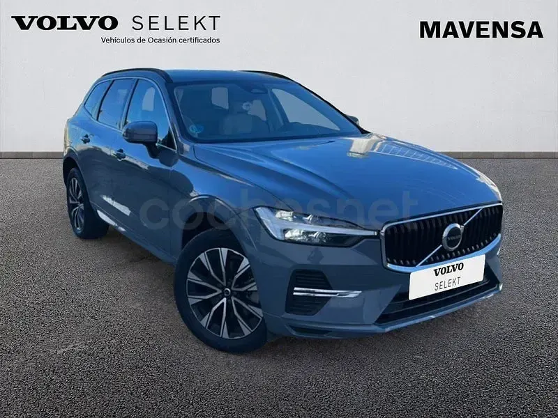 Usado Volvo XC60 Core 197 CV (144 kW) 2023 Gris / plata SUV