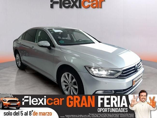 Usado VW Passat Advance 150 CV (110 kW) 2017 Gris Familiar