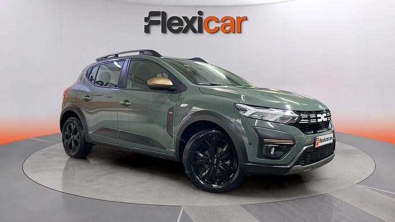 Usado Dacia Sandero Extreme 101 HP (74 kW) 2025 Verde Citadino