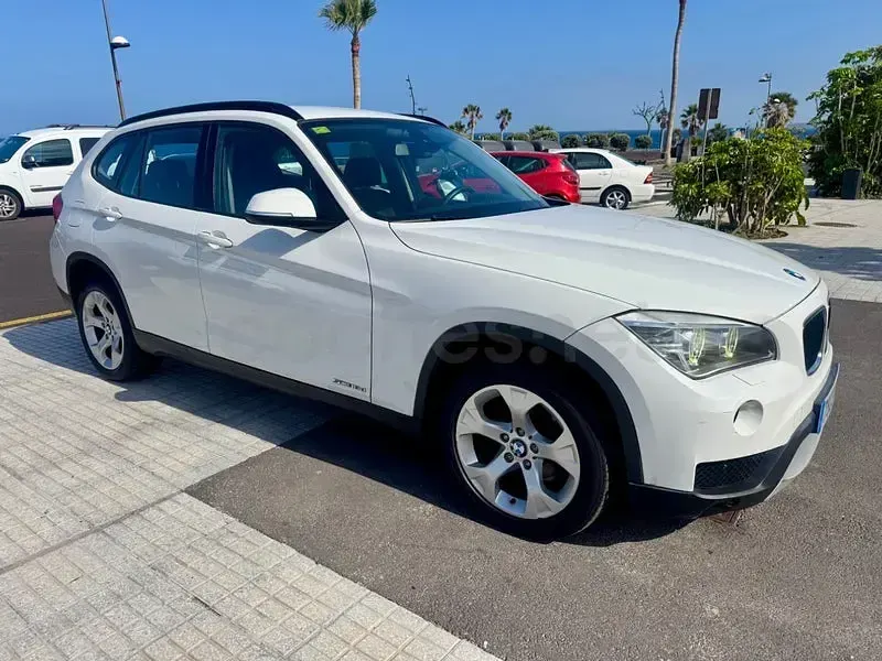 Usado BMW X1 116 CV (85 kW) 2014 Blanco SUV